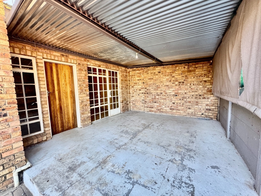 3 Bedroom Property for Sale in Die Bult North West